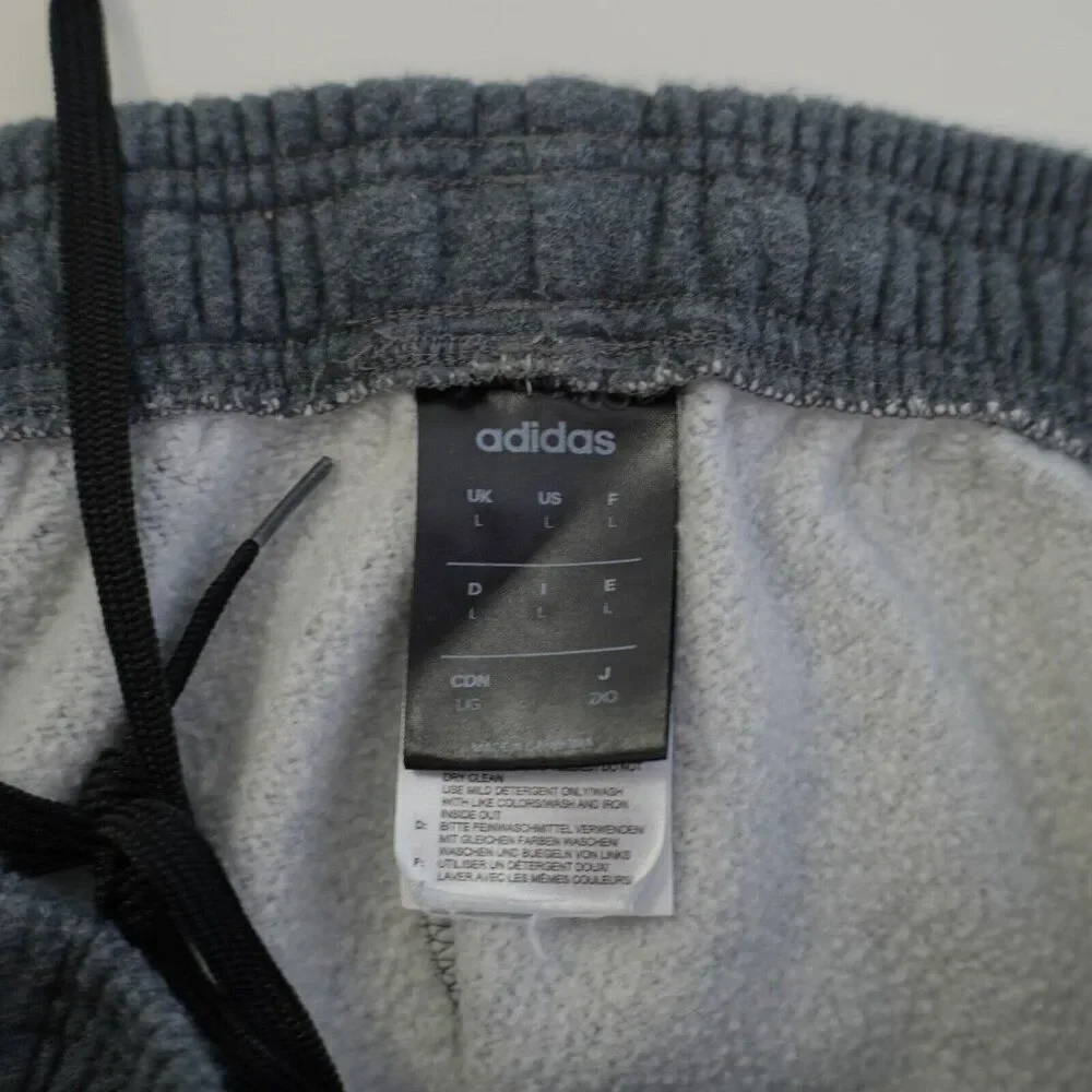 Adidas Gray Sweatpants 3 Stripe Large High Rise 31/30 High‎ Rise